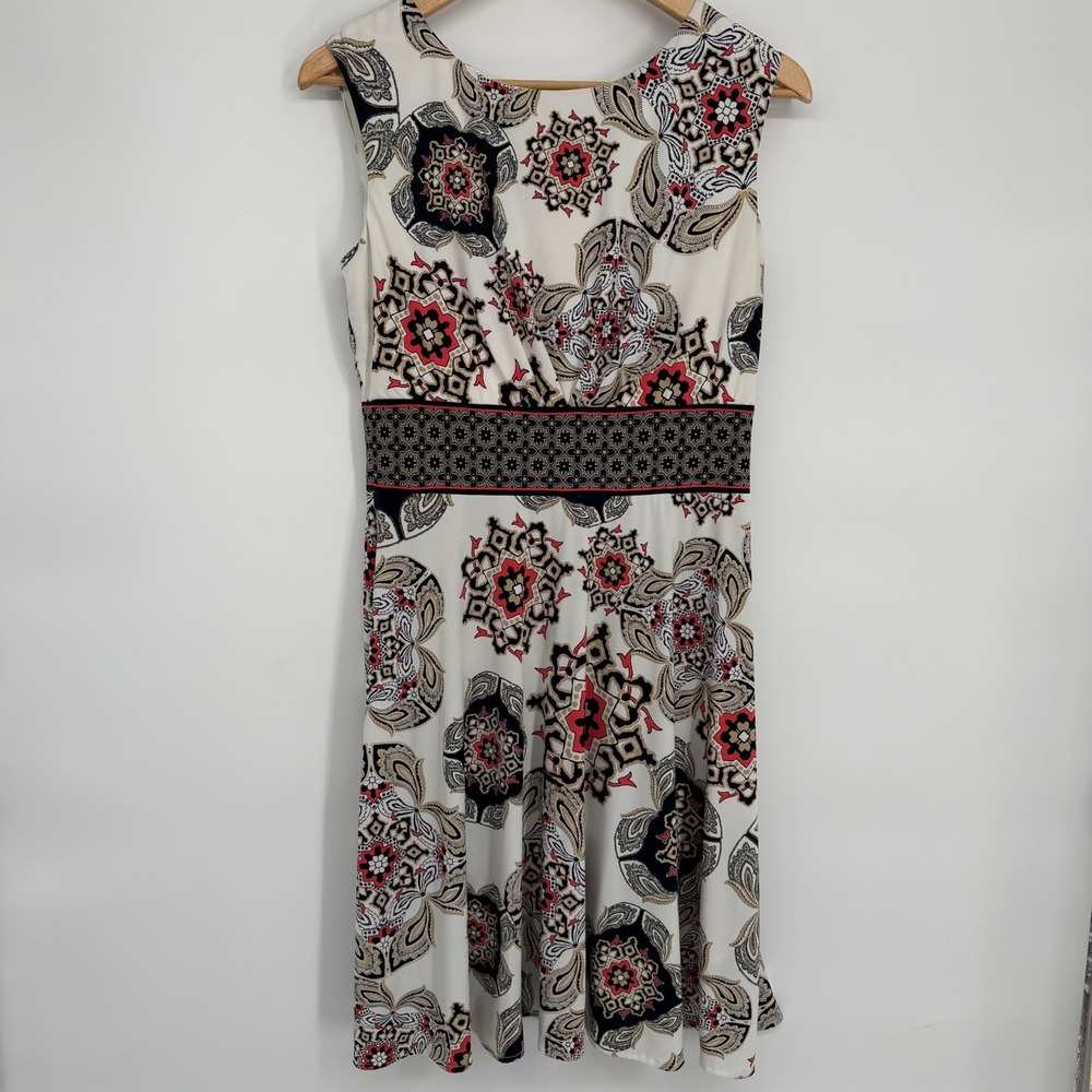 London Times Flare Dress Womens Size 10 Paisley Medallion Print Sleeveless Red